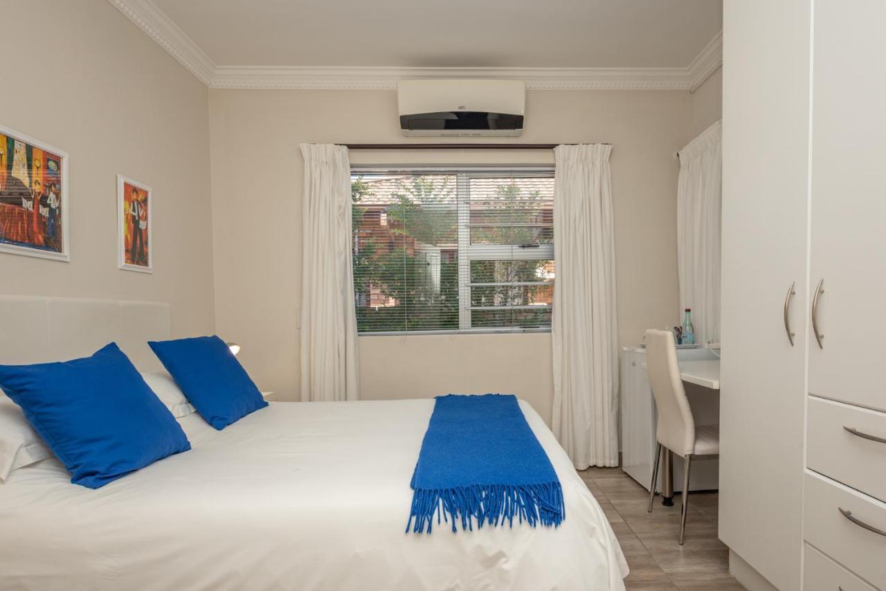 Millard Crescent Guest House Port Elizabeth Exteriér fotografie