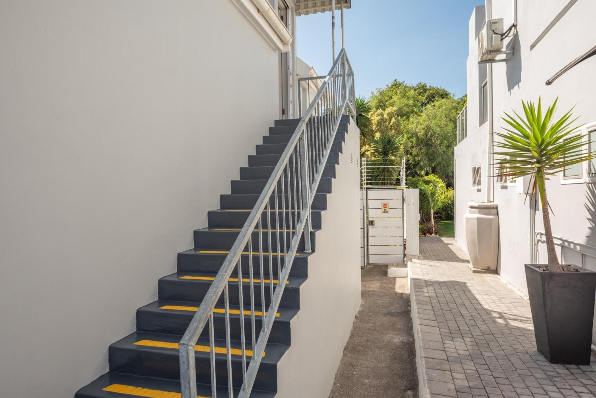 Millard Crescent Guest House Port Elizabeth Exteriér fotografie